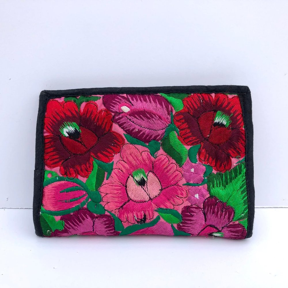 Vintage Floral Clutch- Comes with wrist strap!